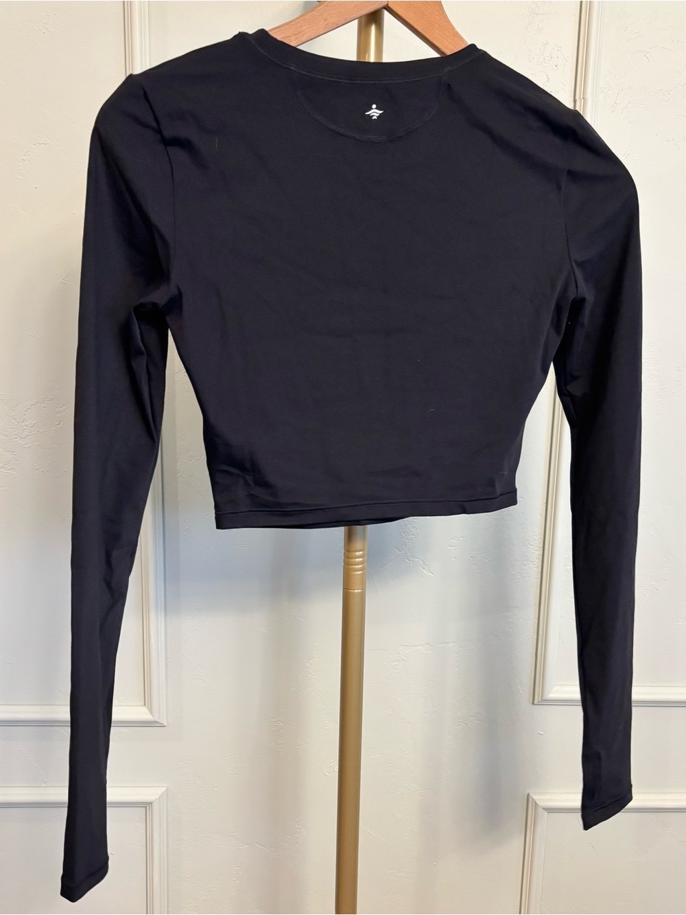 HALARA Black Long Sleeve Cropped Top XS NWOT